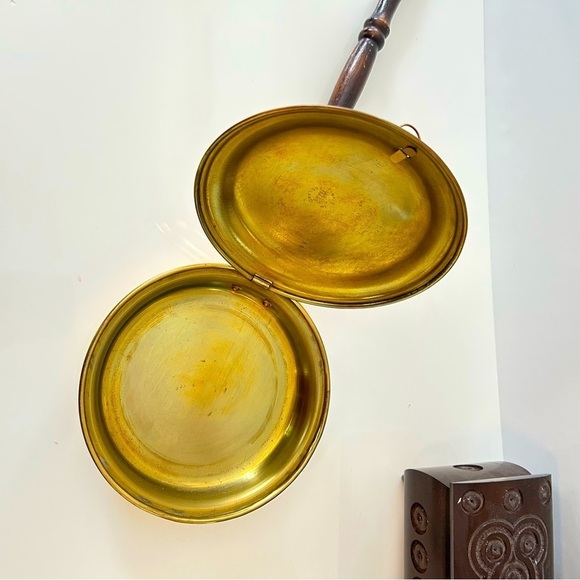 Rustic Farmhouse decor Antique English Brass Bed Warmer - Picture 5 of 14